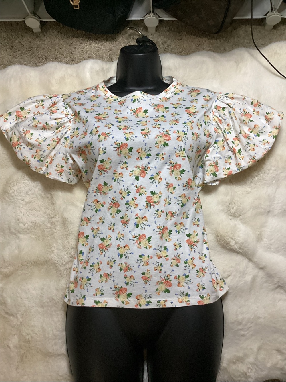 Zara White Puff-Sleeve Top with Peach & Green Floral Print
